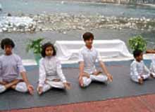International Yoga Week in Rishikesh