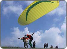 Paragliding in Himachal Pradesh