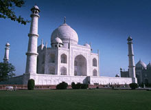 Holidays in Agra