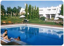 Deluxe Hotels in Khajuraho