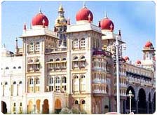 Deluxe Hotels in Mysore