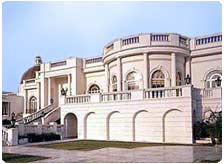 Hotels in Lucknow
