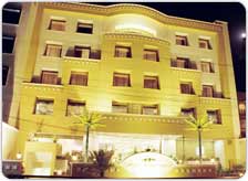 Hotel Meraden Grand Varanasi
