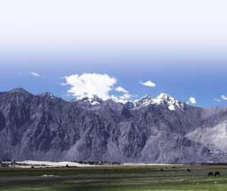 Karakuram Heights/ Mystic Ladhakh Tours