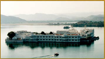  Royalty Tours in India - Luxury Tour in India