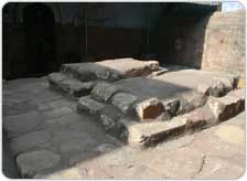 Razia Sultan�s Tomb - Fast Facts