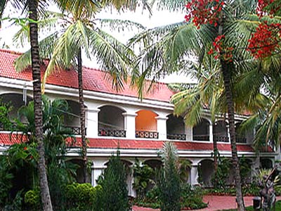Golden Palms Resort & Spa Bangalore - Exterior