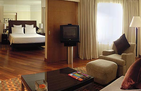 Hyatt Regency Hotel- Regency Suite