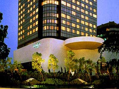 Le Meridien Hotel - Exterior