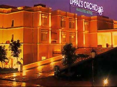 Uppals Orchid Hotel New Delhi - Exterior
