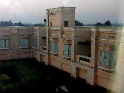 Uppals Orchid Hotel New Delhi - View of Coutyard
