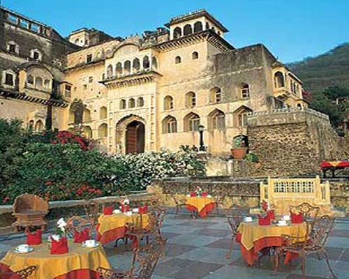 Neemrana Fort Palace - Exterior