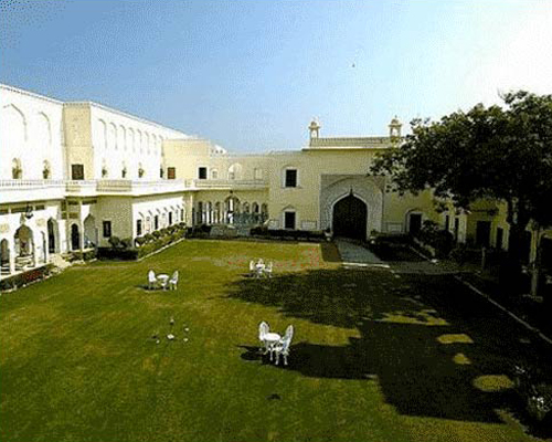 Raj Palace Jaipur - Lawn