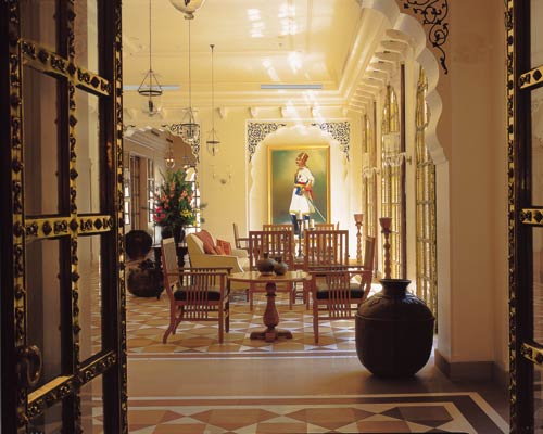 The Oberoi Rajvilas Hotel Jaipur - Lobby View