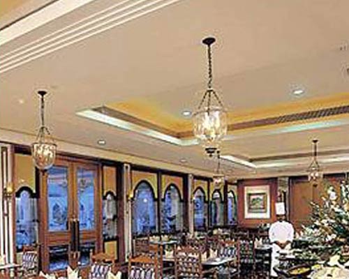 Trident Hilton Hotel Jaipur -  Restaurant