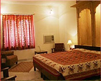Mandir Palace - Guest Room