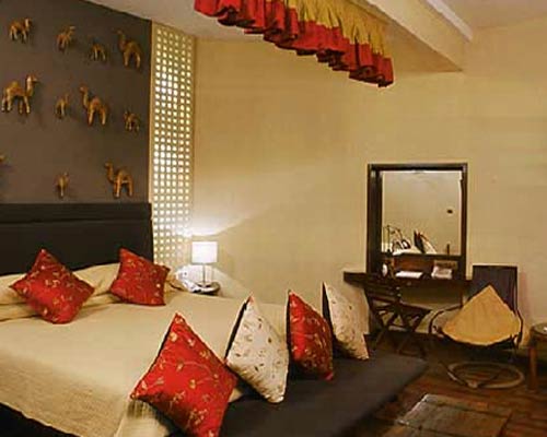 Ajit Bhawan Hotel - Luxury Room