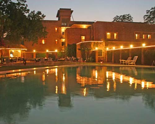 Hotel Karni Bhawan - Swimming Pool