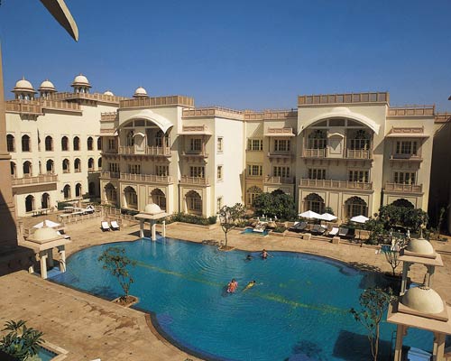 Taj Hari Mahal - Pool