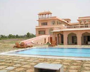 Dev Vilas - Swimming Pool
