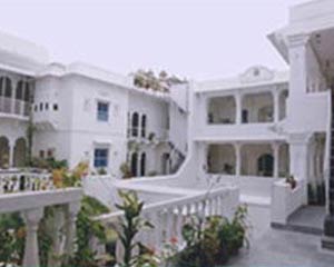 Jagat Niwas Palace - Palace Inside