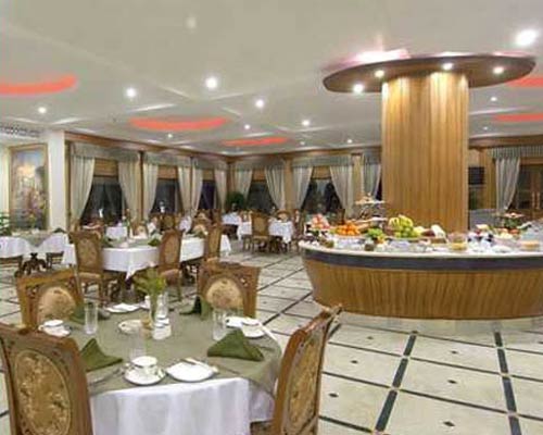 The Shiv Niwas Palace - Restaurant