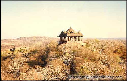 Rajput ruins in Ranthambore National Park