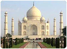 Taj Mahal among New Seven Wonders of the World