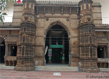 Rani Rupmati�s Mosque Ahmedabad