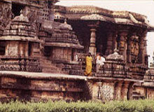 Tourist Attractions in Shravanabelagola