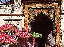 Bazaars in Ajmer, Tours to Ajmer in India 