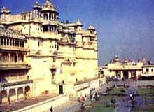 Tourist Attractions Udaipur - Udaipur Tourism,Sight Seeing Attractions in Udaipur