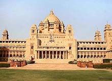 Experience The Deserts of Rajasthan 