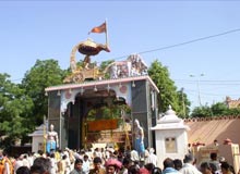 Spiritual tour with Taj 