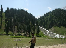 Mysteries of Himalayas - Kashmir & Ladakh Package