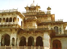 Museum & Architecture Tour of India