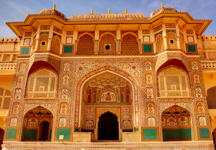 Taj And Ganges Tour