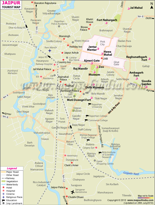 The Jaipur city map provides an overview of the various tourist attractions 