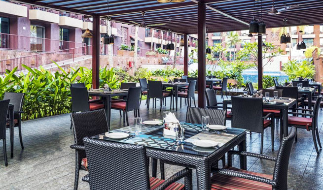 dining in Caspia Hotels, Arpora, North Goa