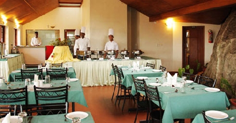 Dining in Chancellor Resort In Munnar