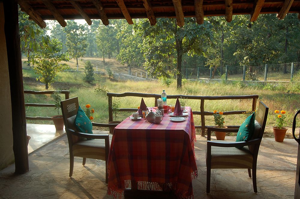 Dining in Chitvan Jungle Lodge, Kanha