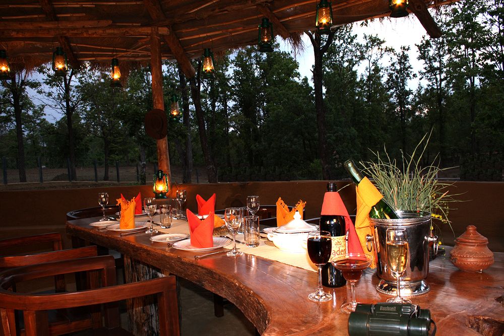 Bar Dining2 in Chitvan Jungle Lodge, Kanha