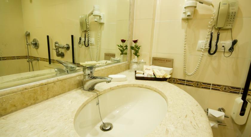 Bathroom in The Connaught Hotel New Delhi