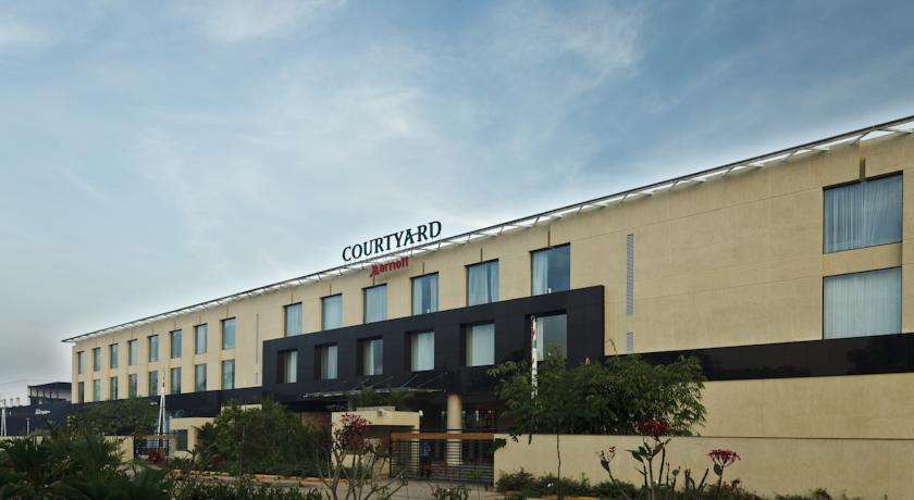 Courtyard By Marriot Kochi Airport