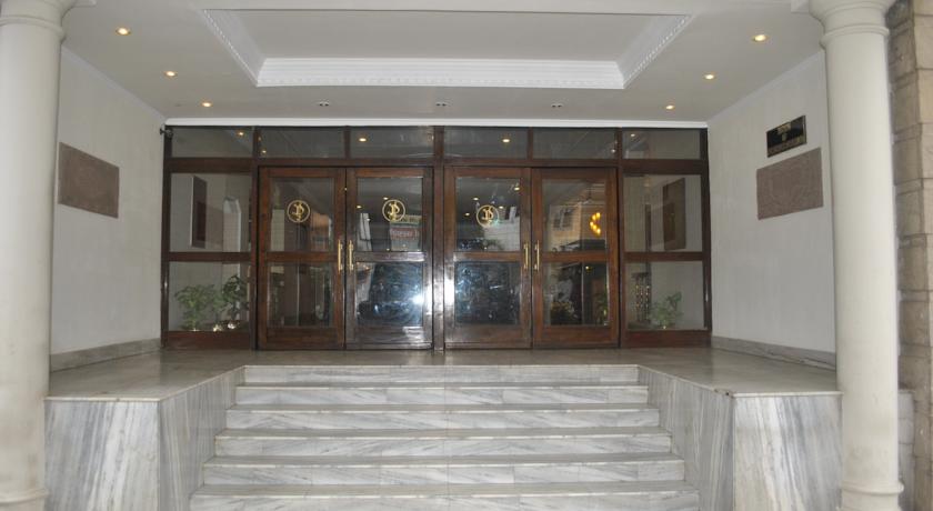 Reception in Diamond Hotel