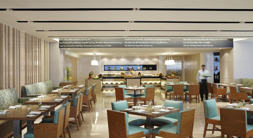 Dining Hotel Fairfield By Marriott Bangalore