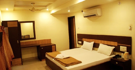 The First Floor Double Room in Grand Hotel Nainital