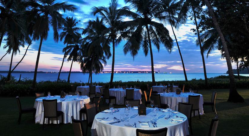 Dining in Hotel Grand Hyatt Goa