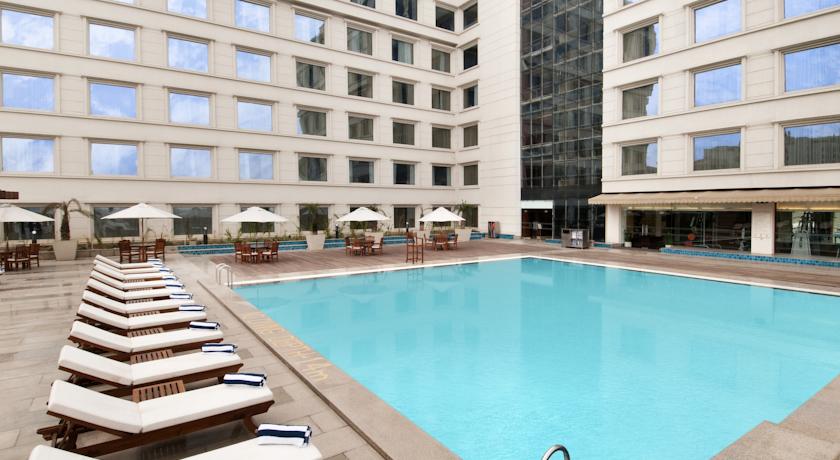 Luxury Pool in Hotel Piccadily Janakpuri 