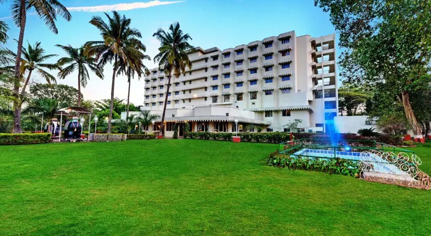 Hotel-Ambassador-Ajanta2